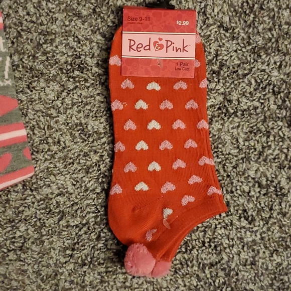 NWT Socks - Picture 4 of 9